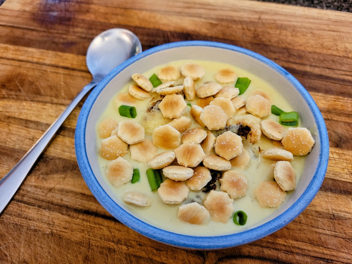 Golden Roasted Cauliflower Soup